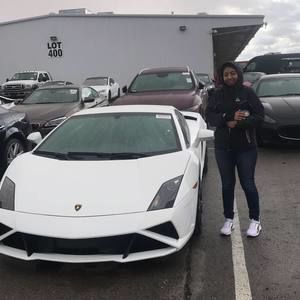 Meet your Posher, Candy